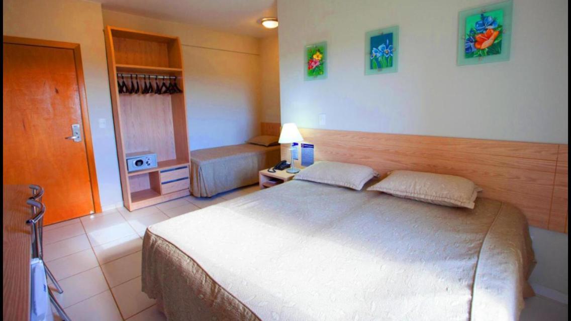 Golden Dolphin Express - Aguas Termais 24h *